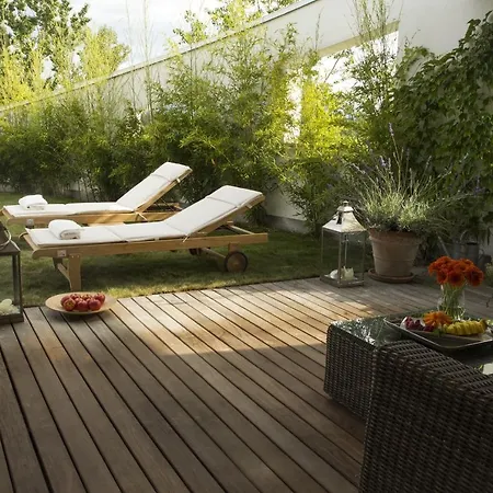 Pavi Apts - Private Rooftop Swimming Pool Lublana