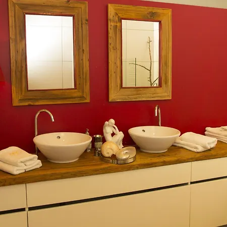Pavi Apts - Private Rooftop Swimming Pool Appartement Ljubljana