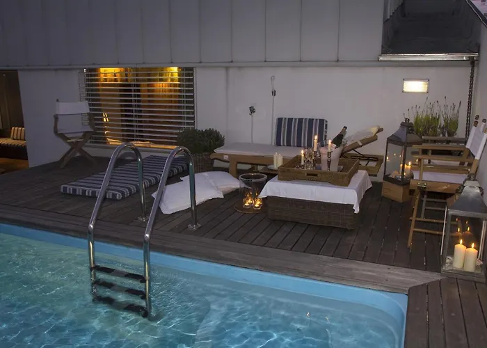 Apartament Pavi Apts - Private Rooftop Swimming Pool Lublana