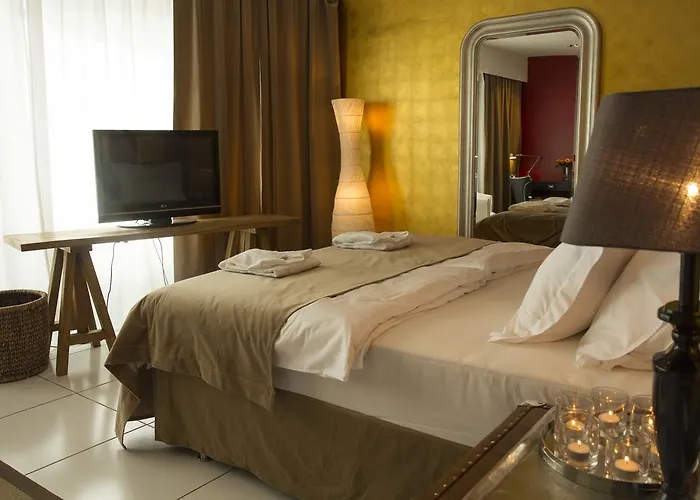 Pavi Apts - Private Rooftop Swimming Pool Apartman